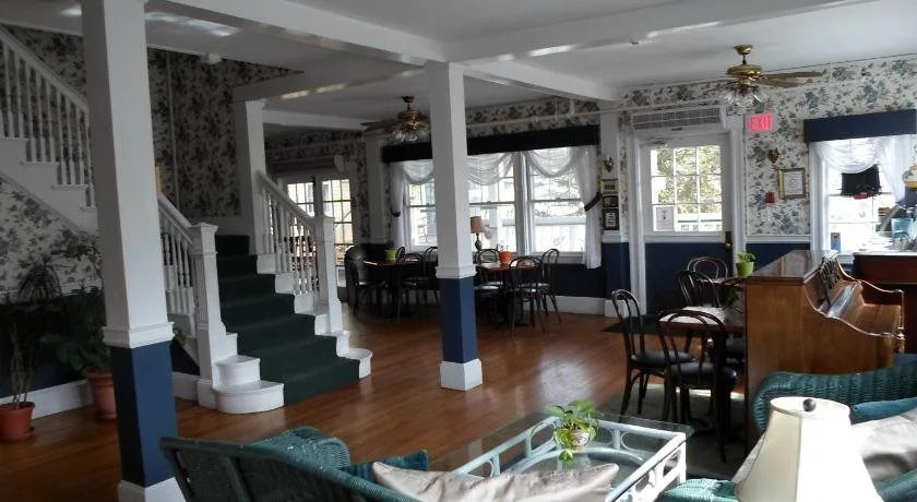 Gifford House