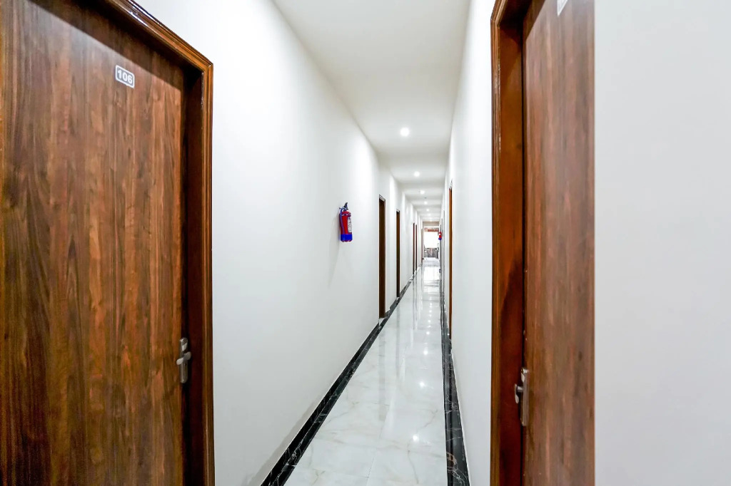 OYO 73333 Hotel Ramji 7 Grand
