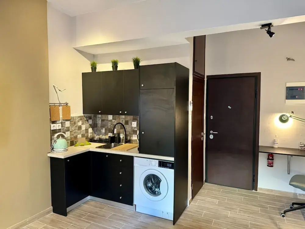 Studio for 2 Near Syngrou Fix Metro Station