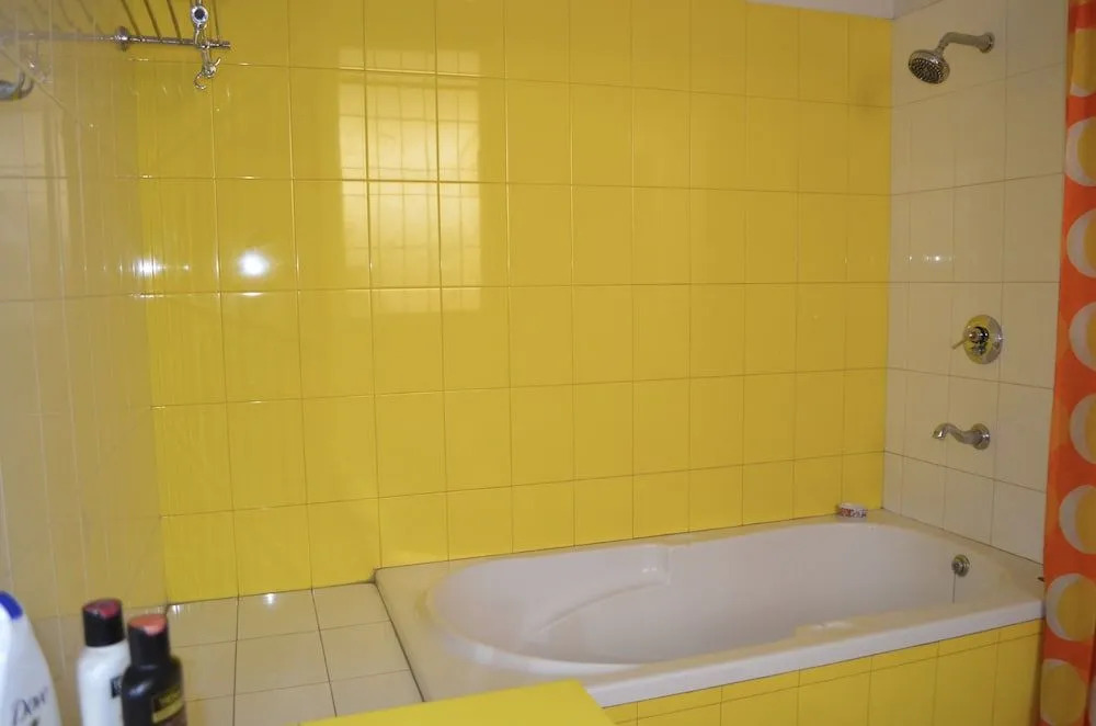 Malik's Villa Menage