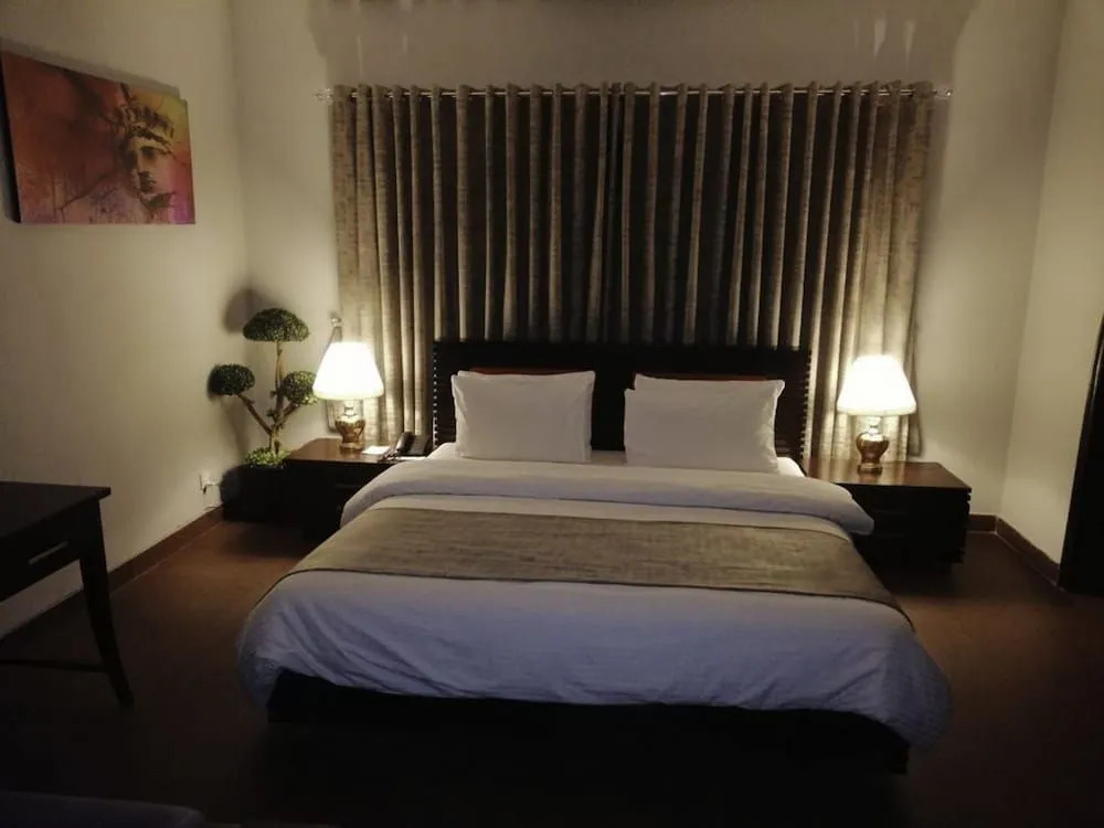 Seven Stars Motel