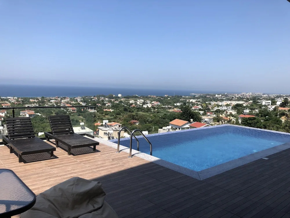 Ultra Lux Sea View Villa in Kyrenia