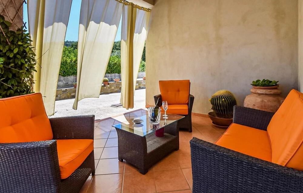 3 Bedroom Lovely Home In S M Di Castellabate
