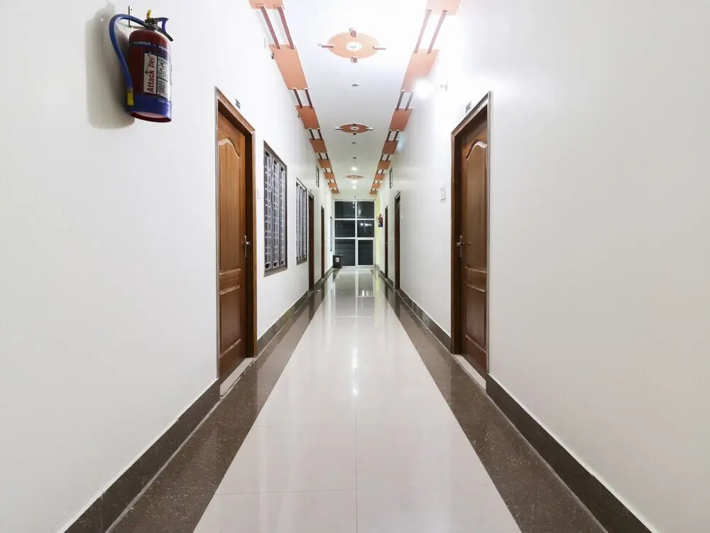 OYO 35382 Hotel Moon Light