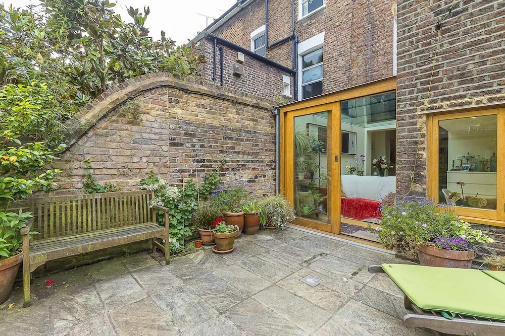 Quiet Home near Hampstead Heath