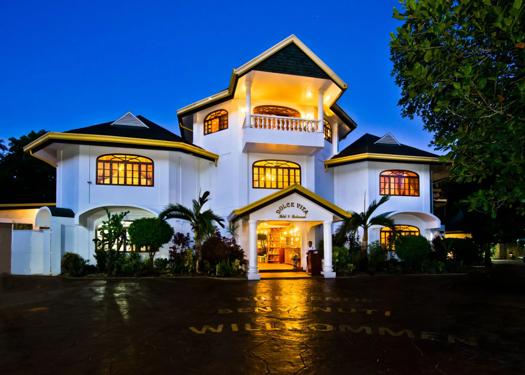 Dolce Vita Hotel