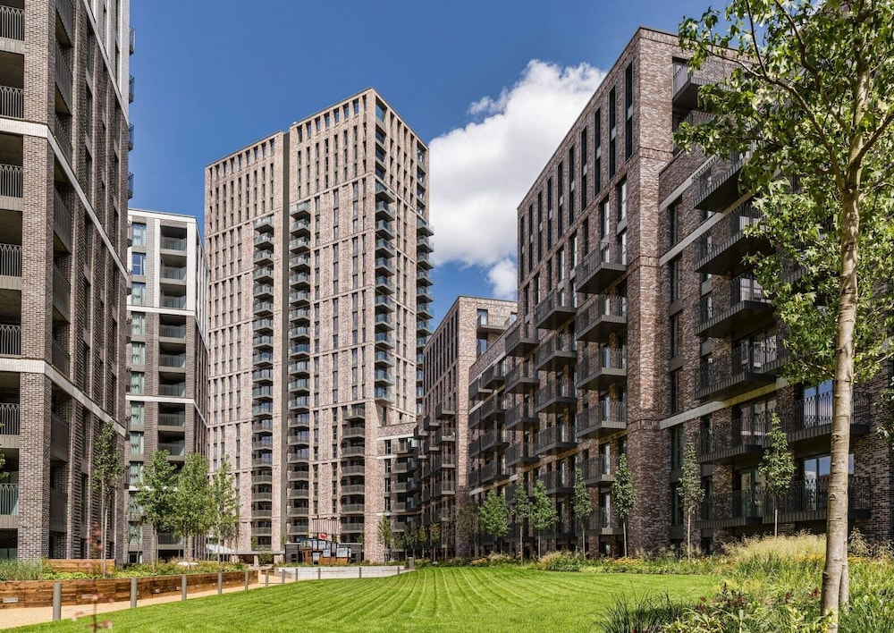 Canada Gardens at Wembley Park - Urban Oasis