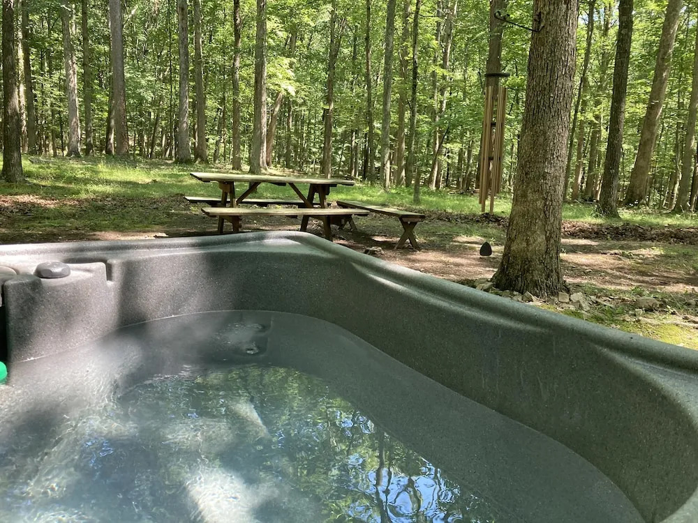 River Walk Cottage - Romantic Escape
