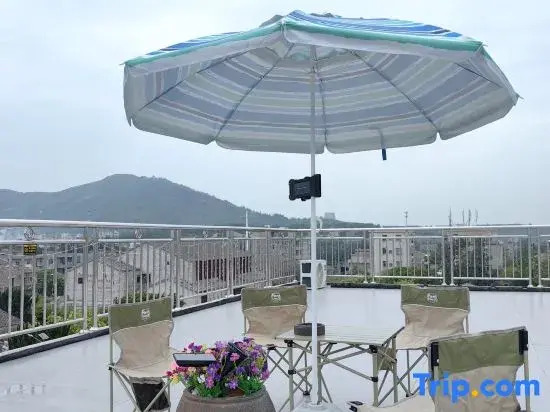 Huali Hotel