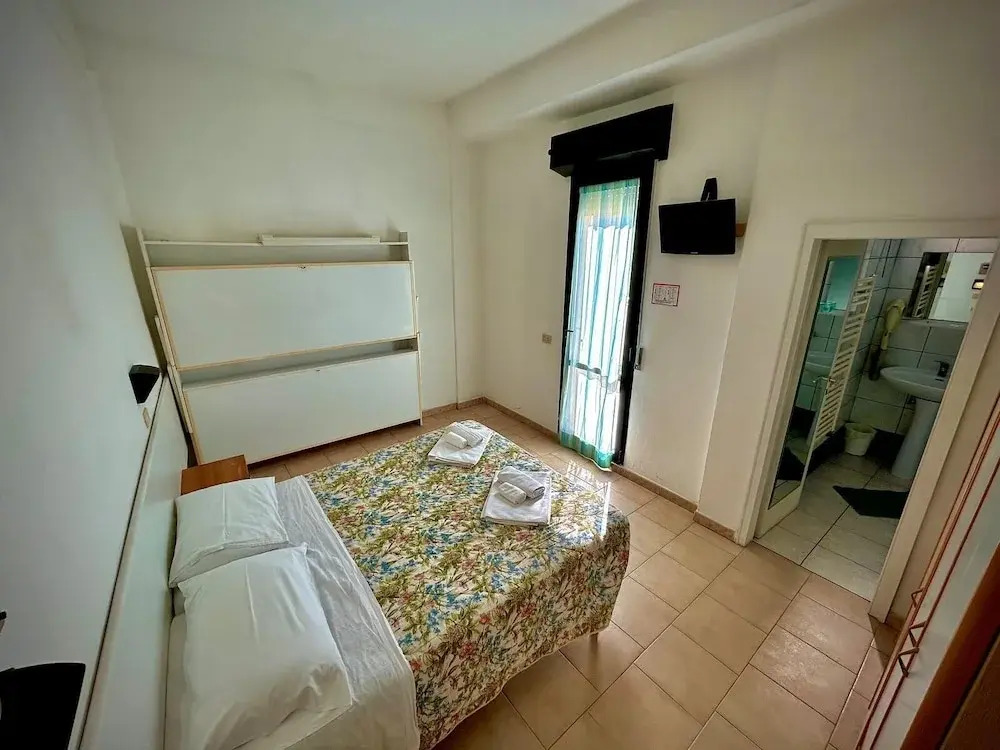 Hotel Sacramora