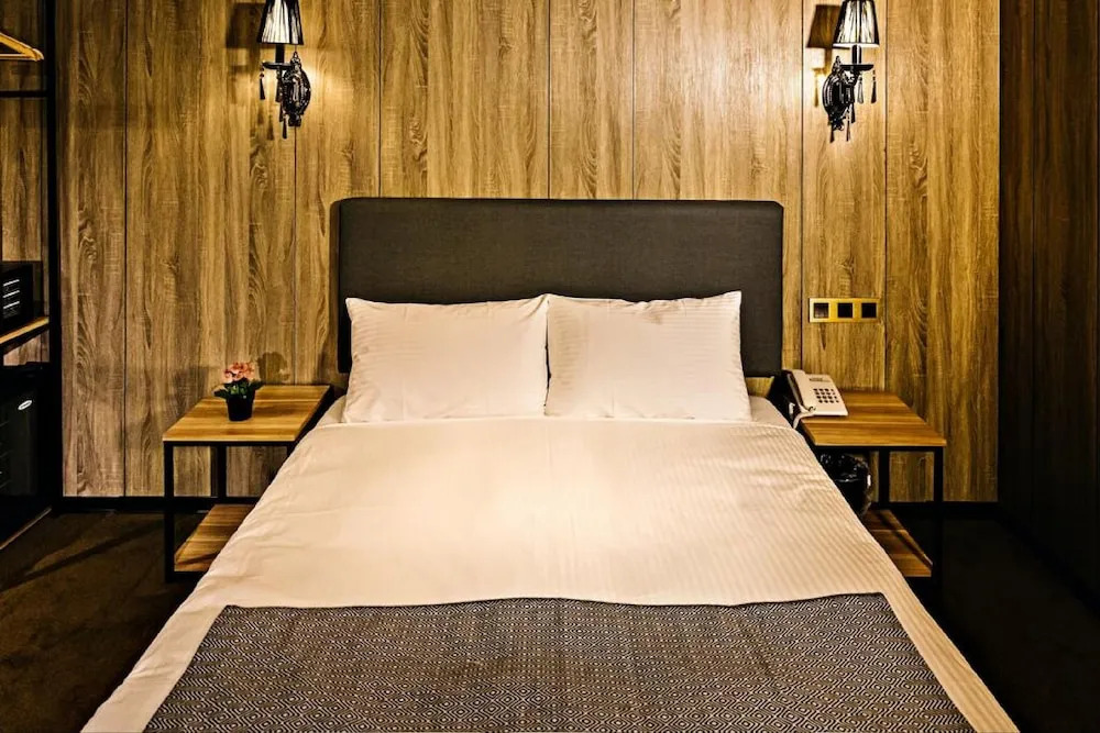 Airline Inn Taipei Ximen