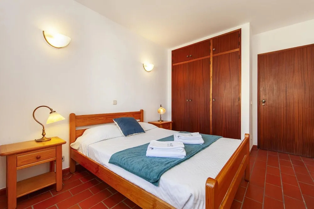 N 03 - Bedroom 3 in Amaro Sight Guesthouse