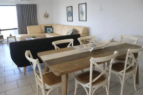 Hi Surf Unit 3, 92 Head St, Forster