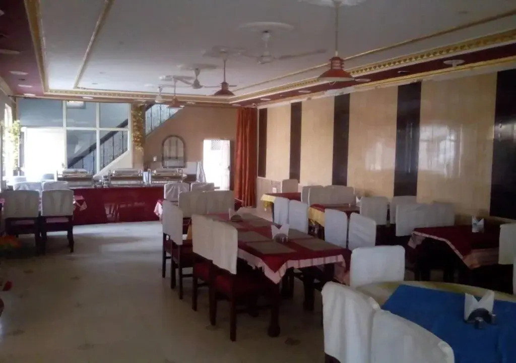 Hotel Pratap Palace