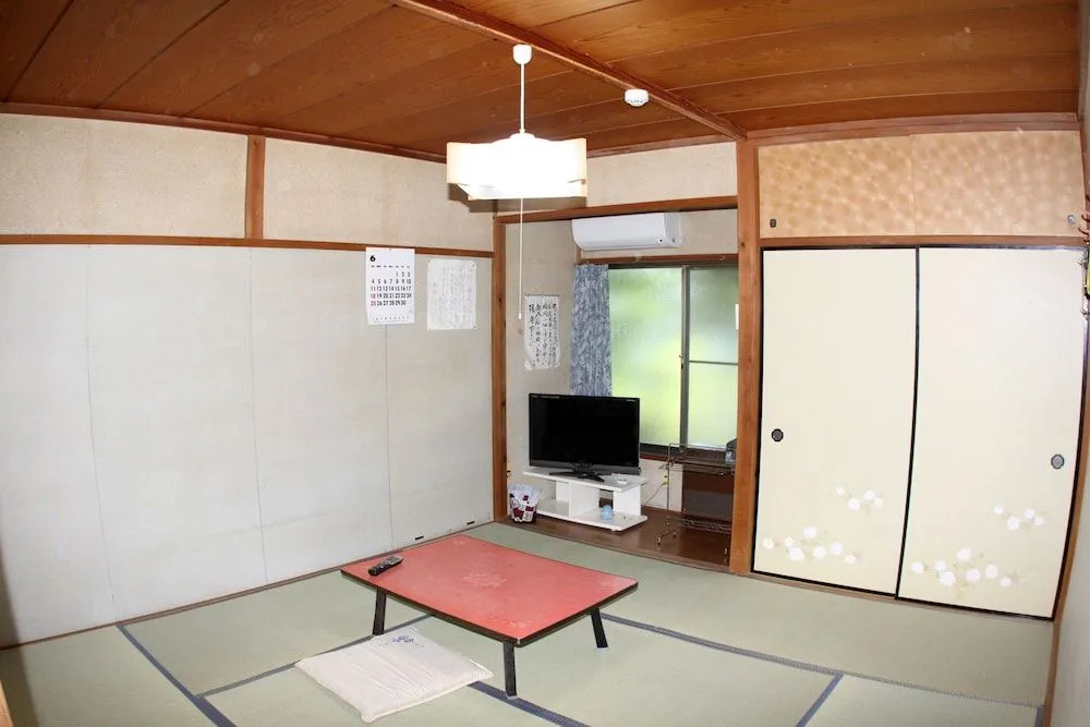 Guesthouse Tomo