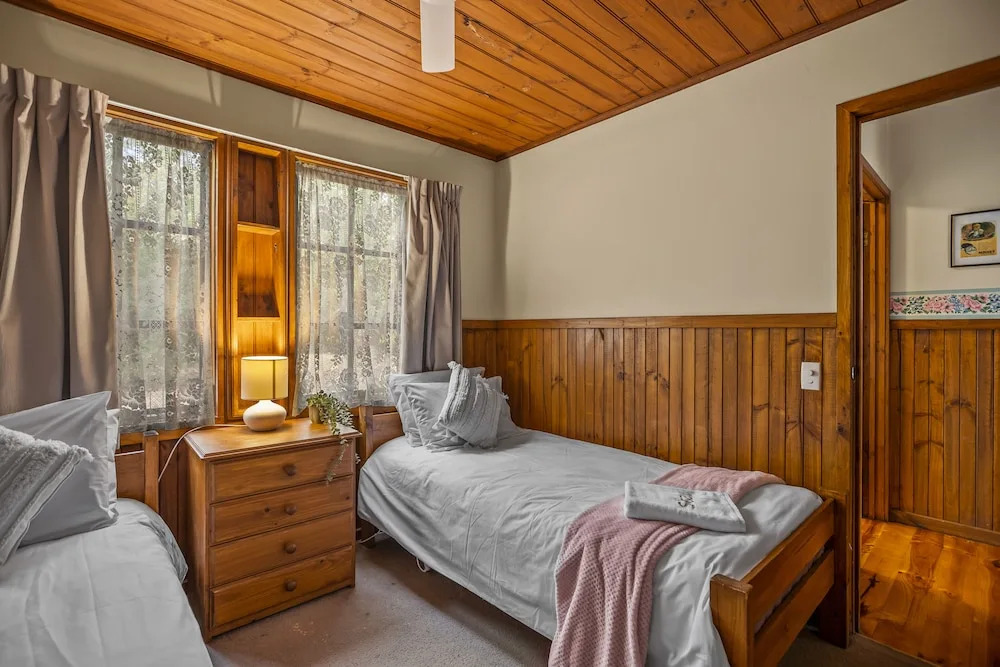 StayAU Lakeview Cottage 2BR Cozy Nature