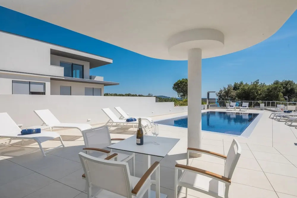 Apartments Nautica