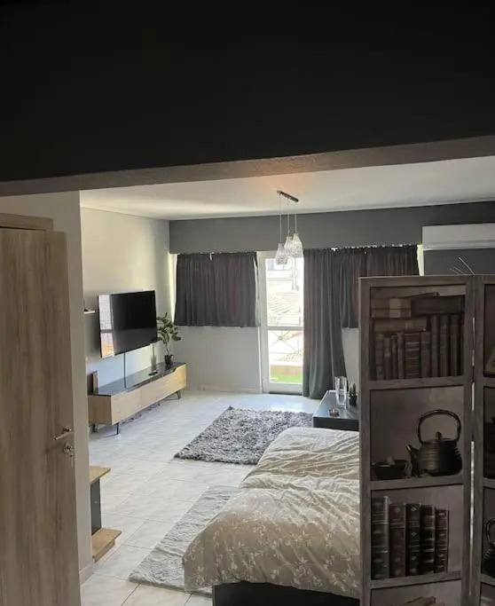 Central Modern Apartment Volos
