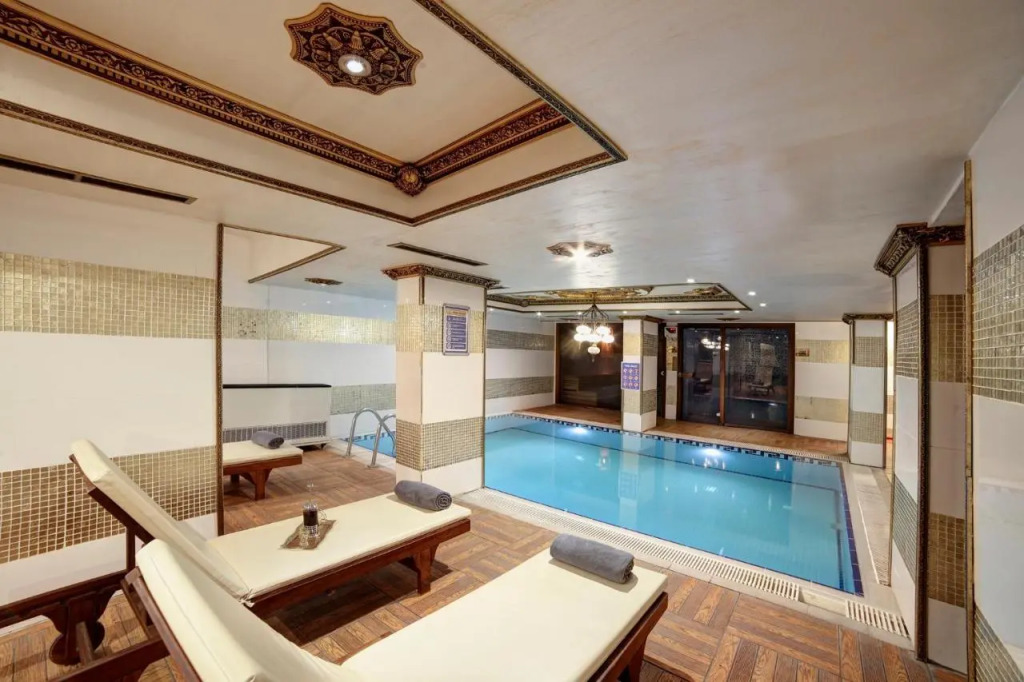 Great Fortune Concept Hotel