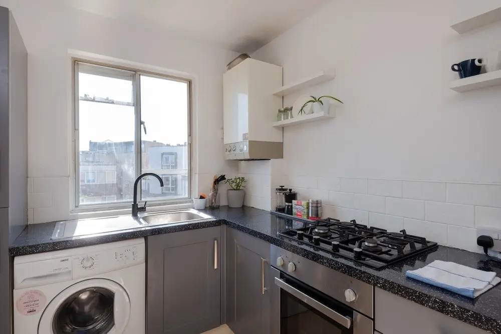 Modern 1BR Flat in Angel/islington, Fits 4