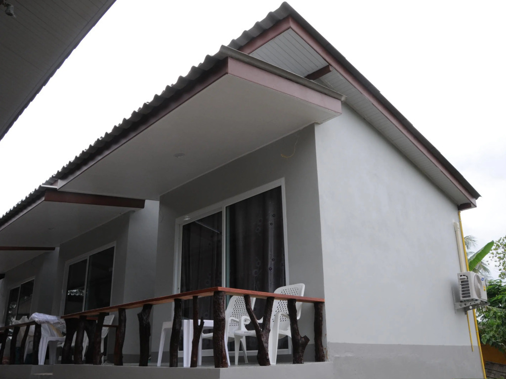 Lanta Wild Beach Resort