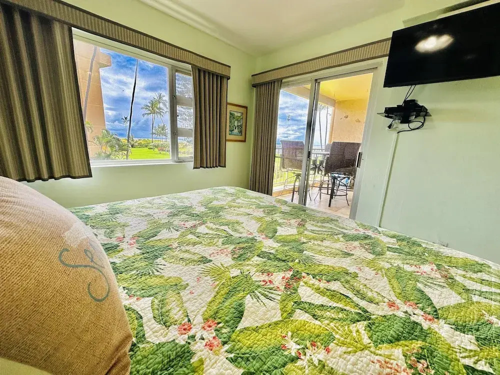 Menehune Shores 227 2 Bedroom Condo
