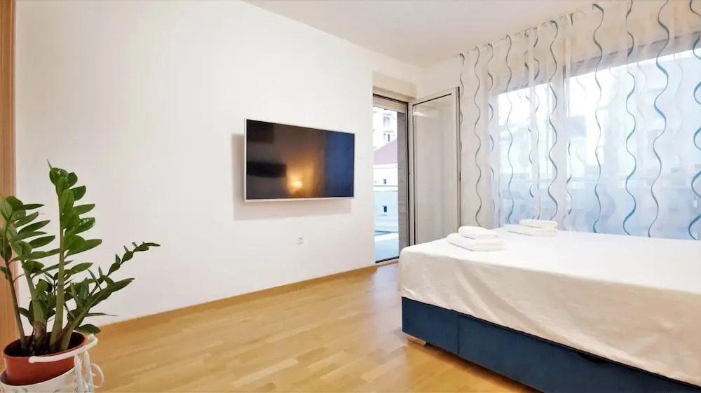Kala Rooms & Suites