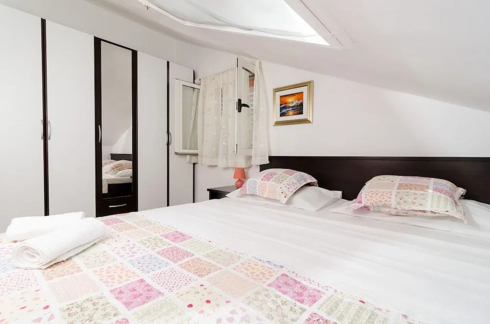 Apartment Mala Ana
