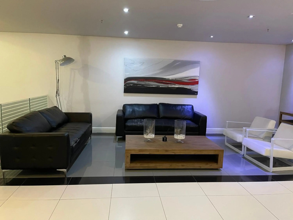 Tana’s Crib(Modern Secure 1 bed Apartment)Beaumont