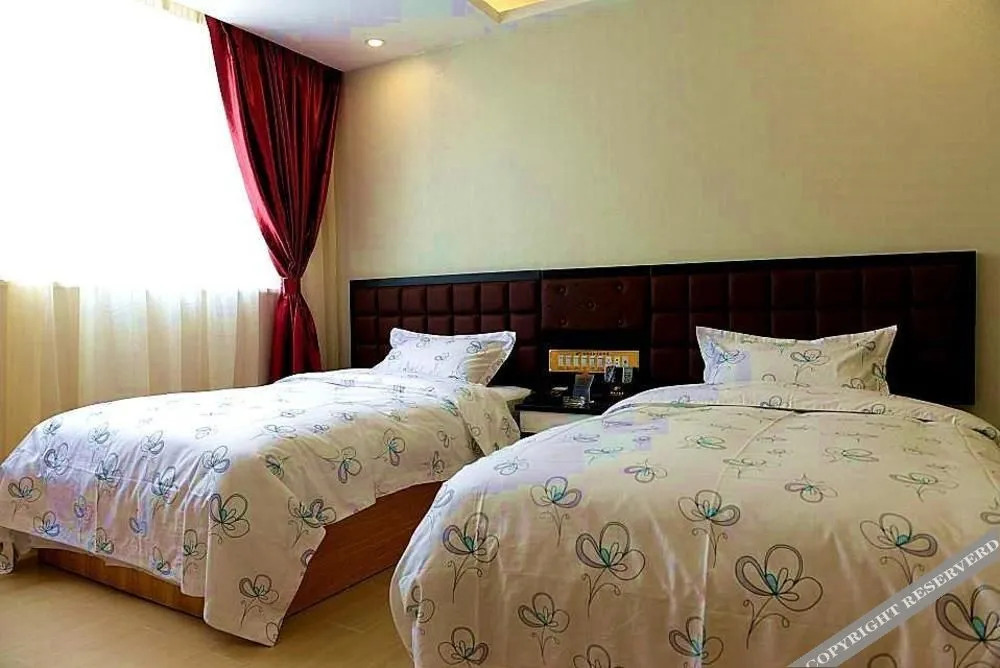 Tiecheng Hotel