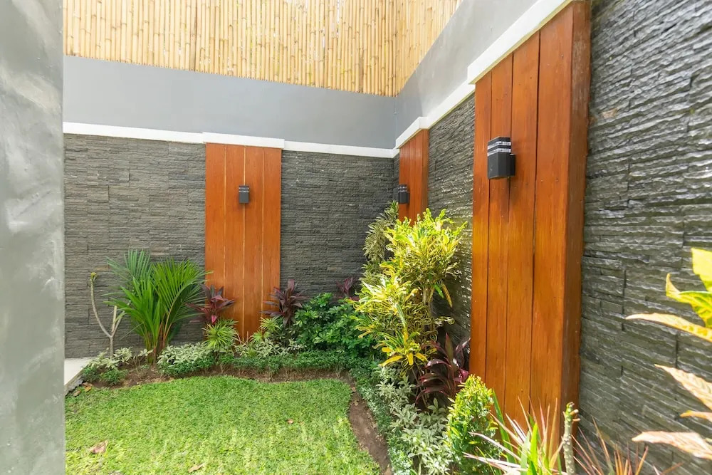 Kamboja Villa By Zuzu