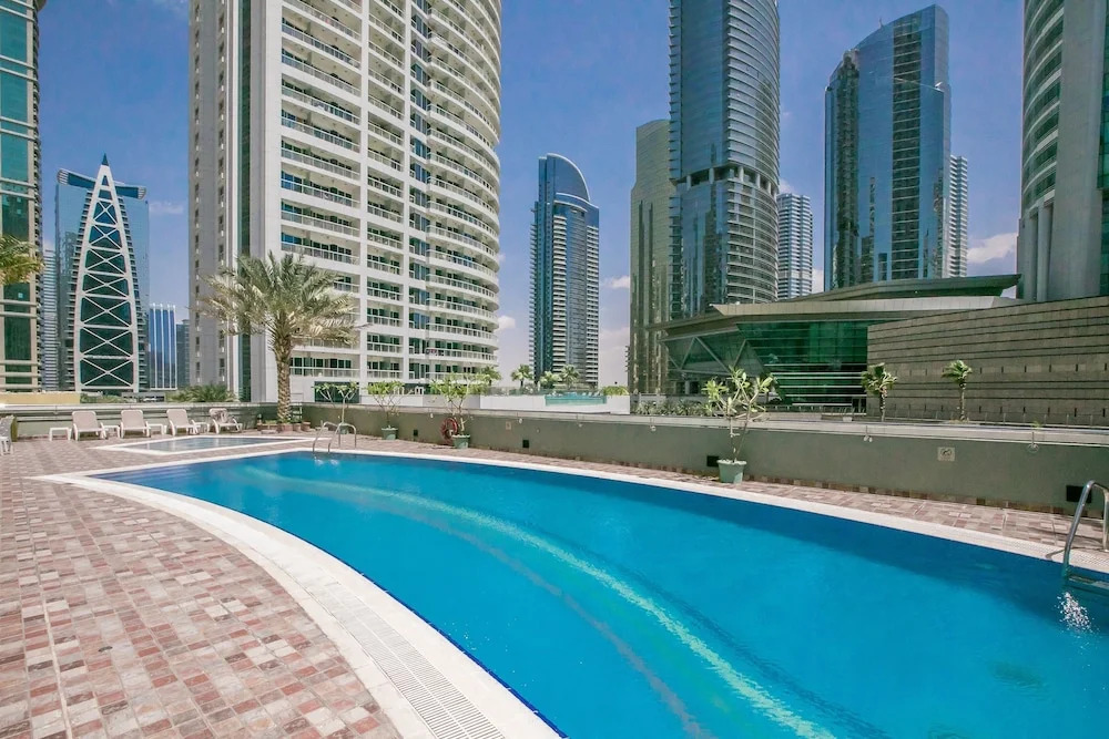 Driven Holiday Homes - Indigo Tower