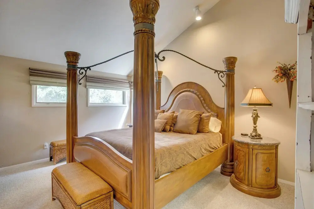 Avon Duplex Between Beaver Creek & Vail Resorts!