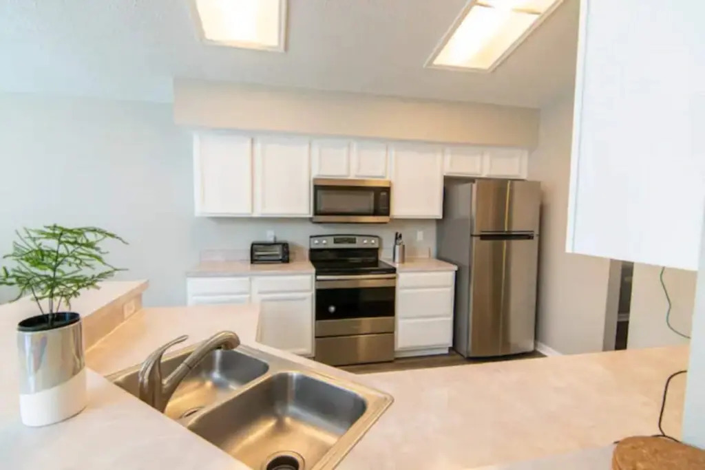 8655, Kissimmee, US