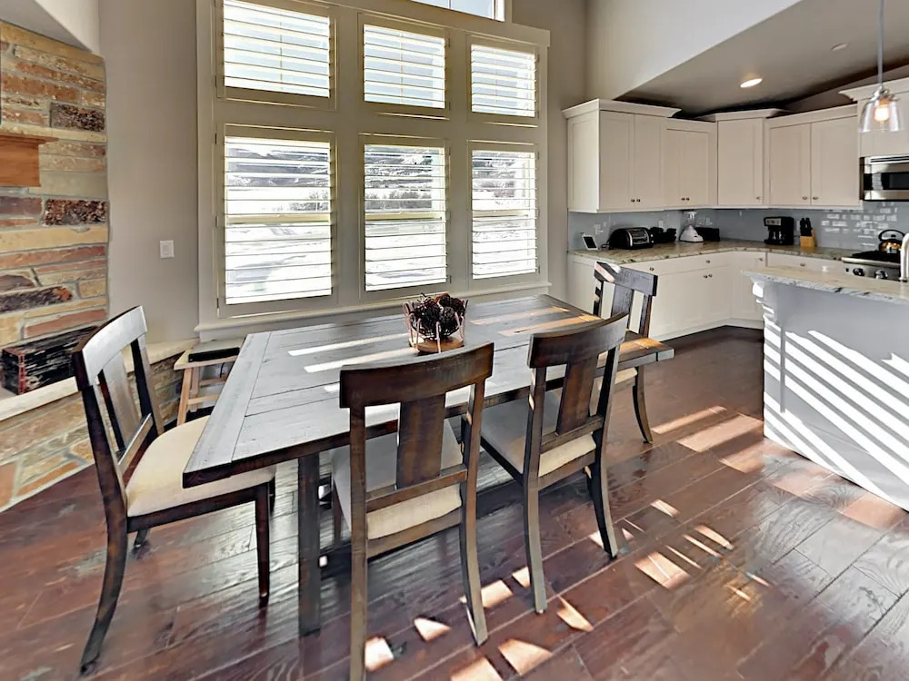 1289 Deer Park Circle Condo Unit 304 3 Bedrooms 2 Bathrooms Condo