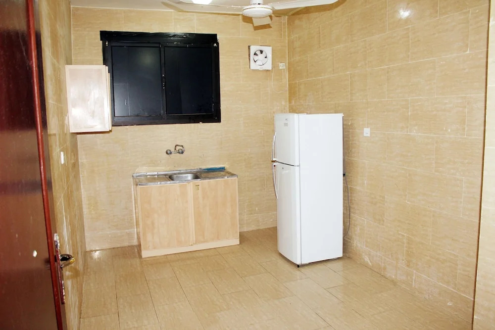 Al Eairy Furnished Apartments Qassim 1