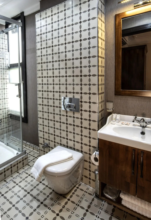 Mezzo Hotel