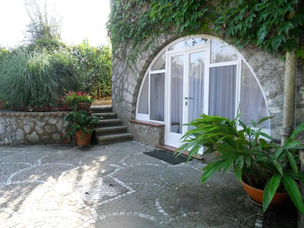 villa le olivine