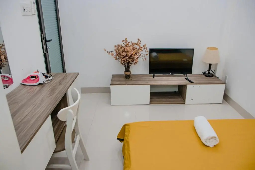 Chocolate 5Bedroom 7 QueenBed 5 Min Walk Beach