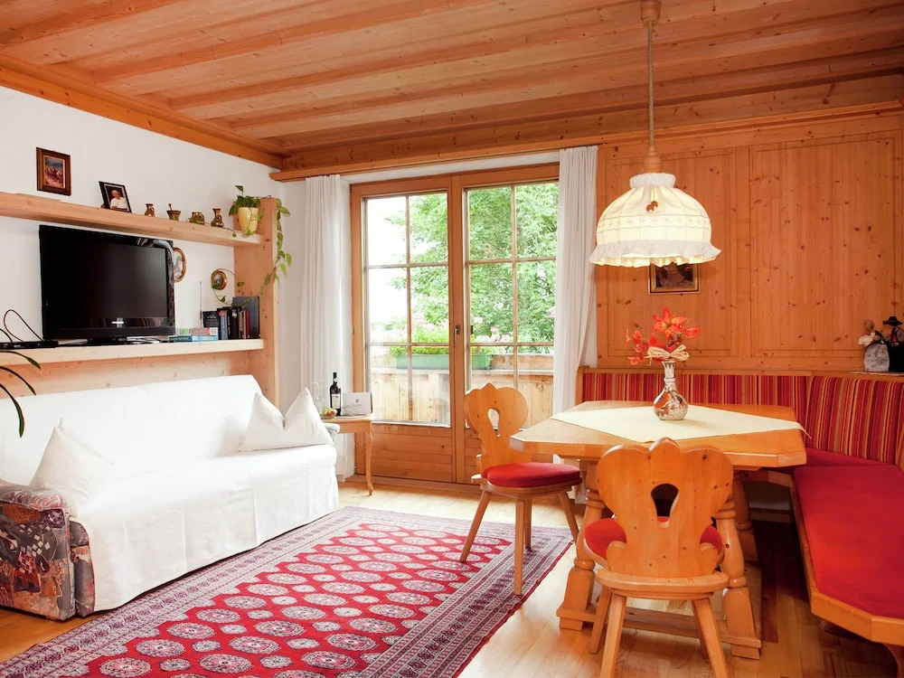 Luxurious Apartment in Fügen Near Ski Area