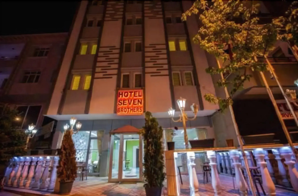 Hotel seven park