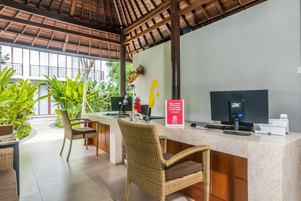 ZEN Rooms Sriwedari Ubud 1