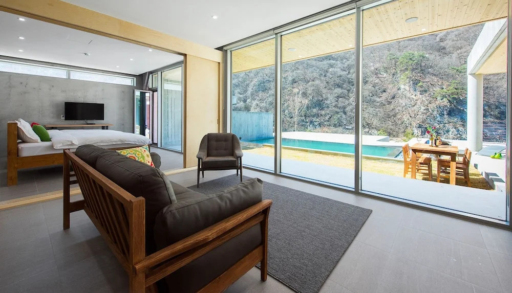 Heritis Poolvilla