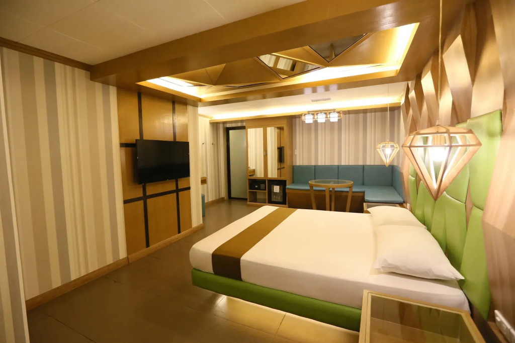 Hotel Ava Cuneta