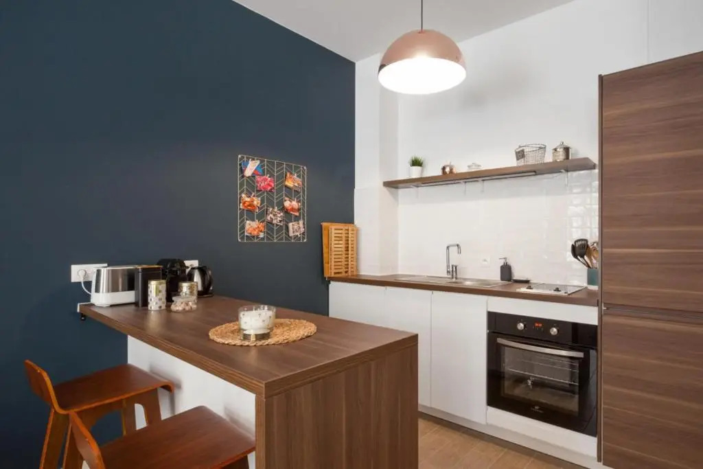 Modern and design 1br in Marseille city-center