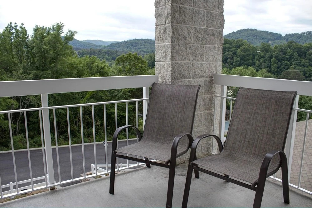 Whispering Pines 421