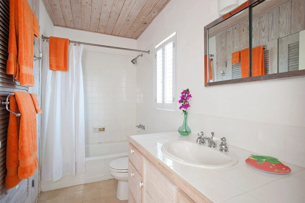 Wreckless by Eleuthera Vacation Rentals