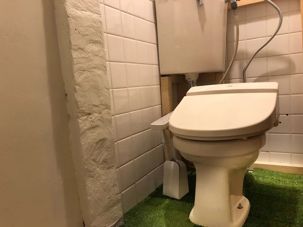 TONARINO Backpackers Hostel Free Breakfast