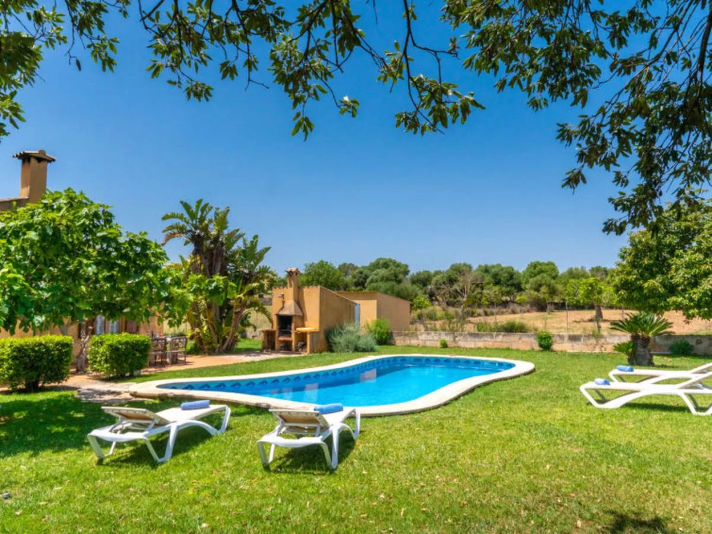 Holiday Home es Coscolls (Pic300)