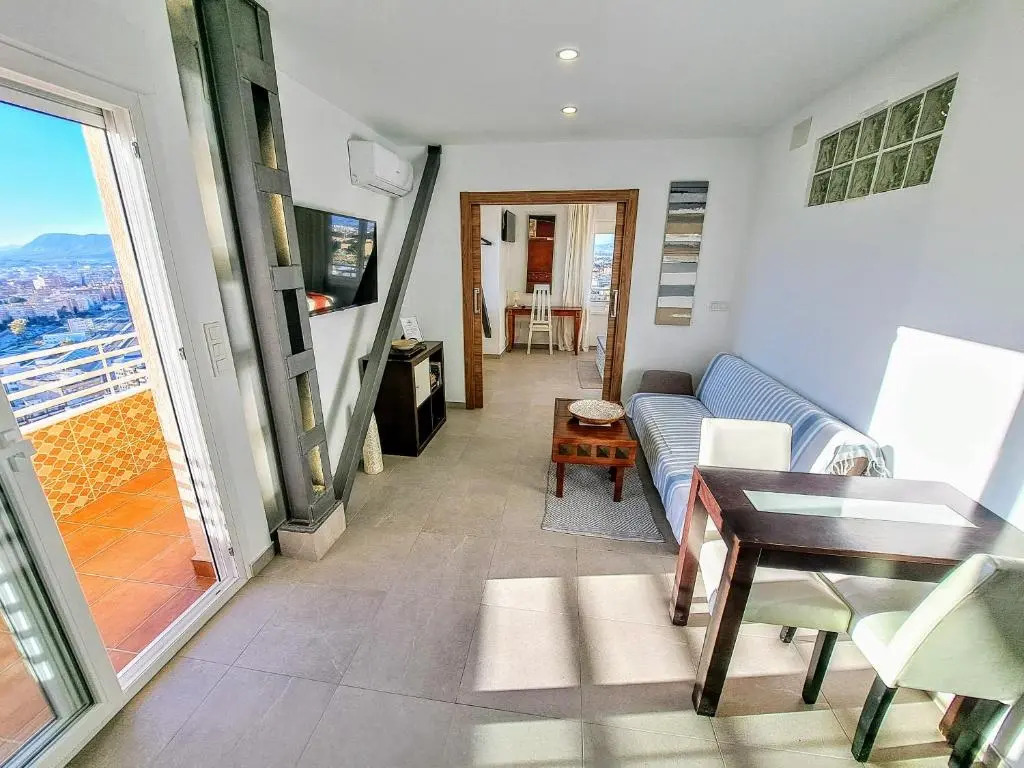 Alicante Skylights Apartments